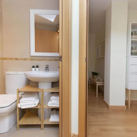 Tenanatura By Bevalle Apartment Escarrilla