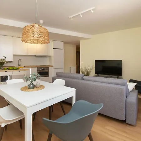 Apartment Tenanatura By Bevalle Escarrilla