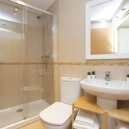 Tenanatura By Bevalle Apartment Escarrilla