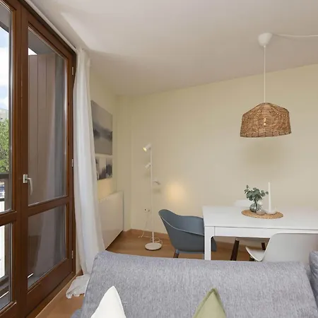 Tenanatura By Bevalle Apartment