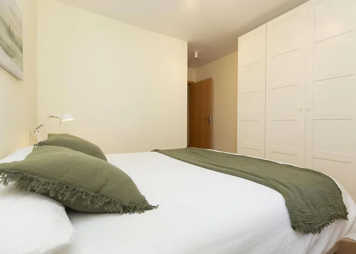 Tenanatura By Bevalle Lägenhet Escarrilla