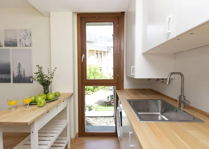 Tenanatura By Bevalle * Escarrilla